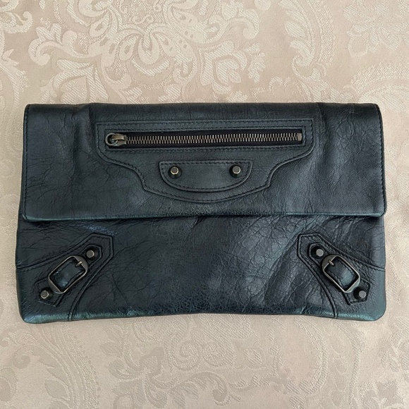 BALENCIAGA Black Lambskin Leather Envelope Clutch Bag 224915 - Picture 2 of 11